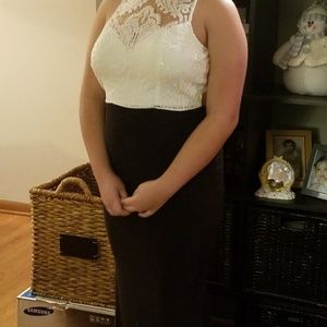 Formal Dress - size 9